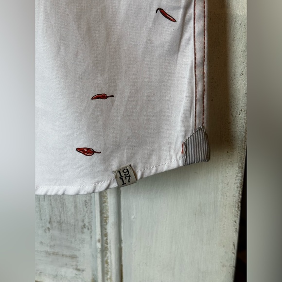 Sovereign Code Men’s Large Cotton Button-up Short Sleeve Shirt w Red Chilis 🌶️ - Picture 3 of 4